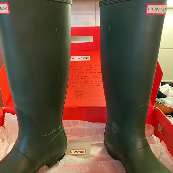 Original Hunter Green Rainboots size 8 - Picture 3 of 3